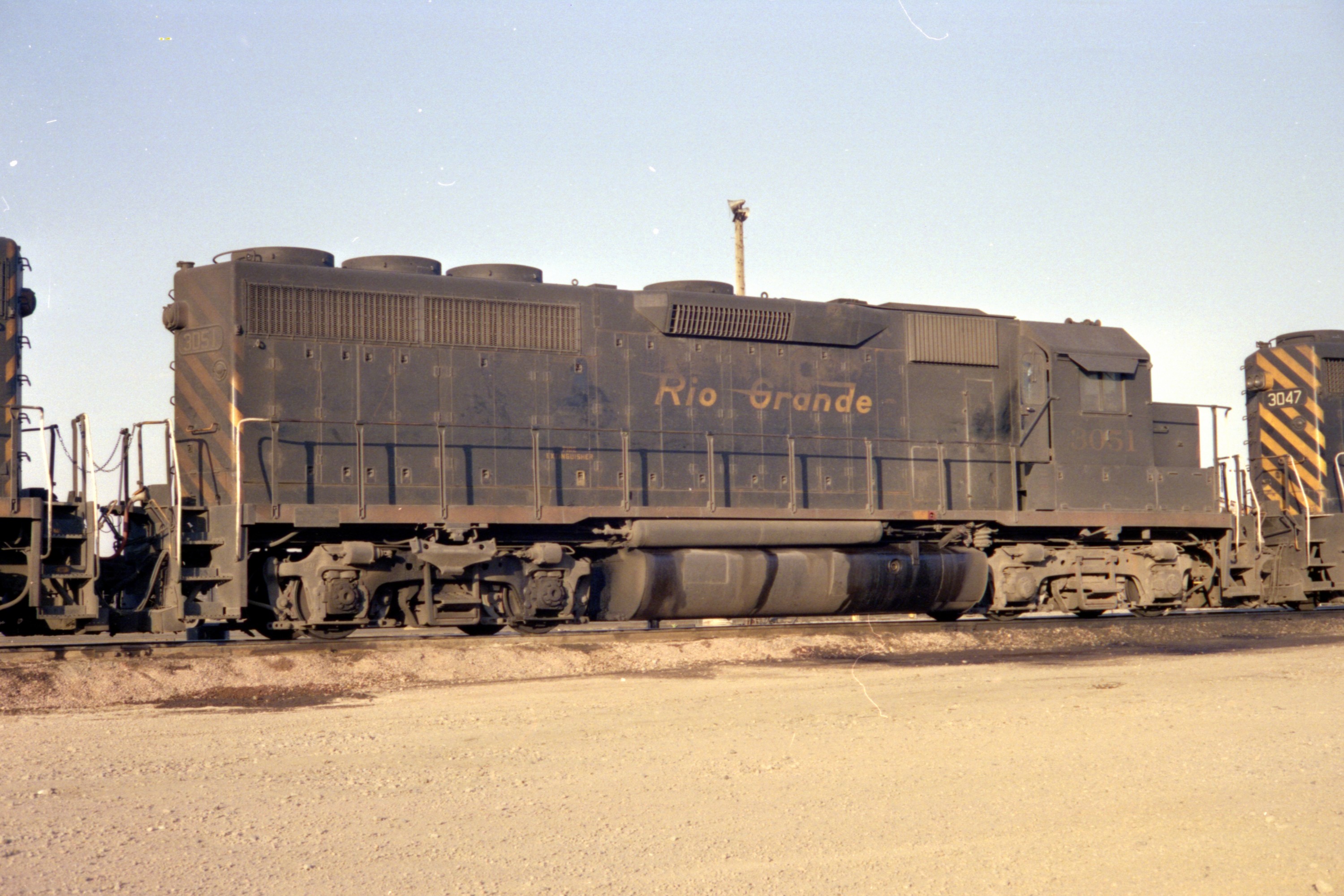 drgw_3051_pueblo_co_1980s_000.jpg